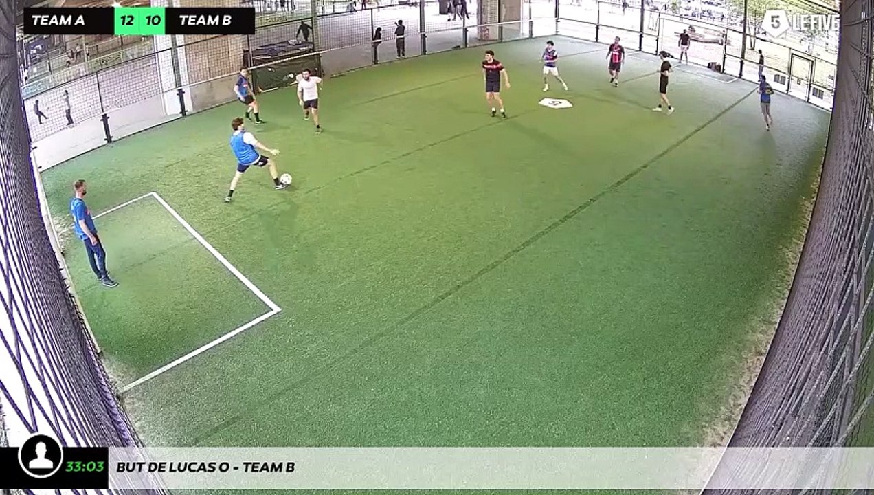 But de Lucas O - Team B