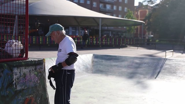 88-Year-Old skater defies time and gravity in jaw-dropping stunt in Bilbao