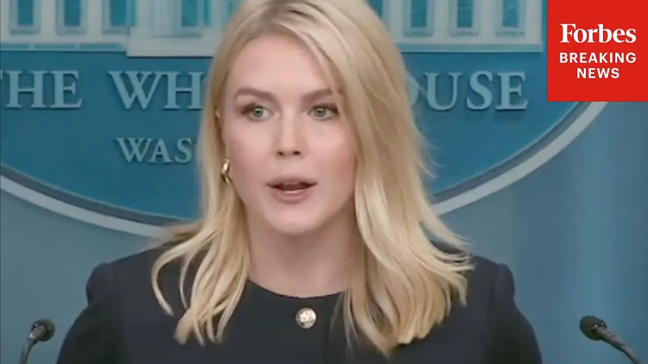 Karoline Leavitt Asked Point Blank About U.S. Dollar Hitting Multi-Year Lows