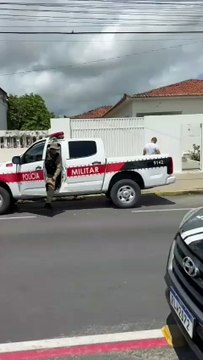 Em Pombal, homem é preso após efetuar disparos de arma de fogo durante discussão com companheira