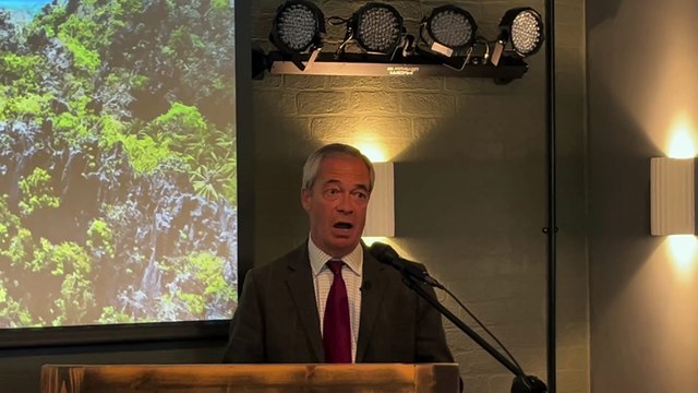 Nigel Farage addresses Reform UK candidates in Shropshire