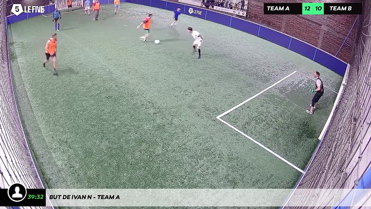 But de Ivan N - Team A