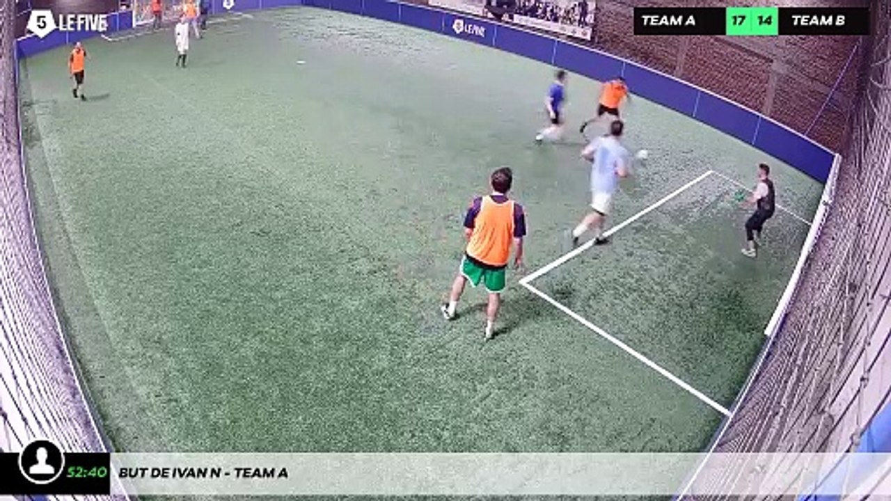 But de Ivan N - Team A