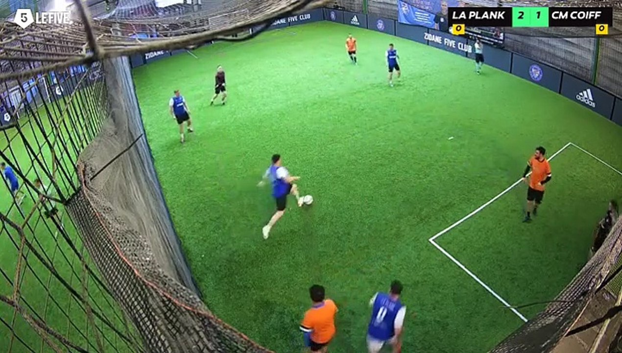 La Plank Valenciennes - Cm Coiffeuse 22/04 à 19:32 - Football Terrain 1 (LeFive Valenciennes)