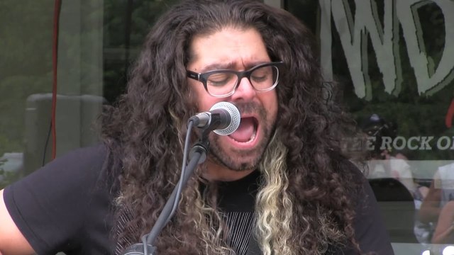 Coheed and Cambria - Shoulders at 105.5 WDHA
