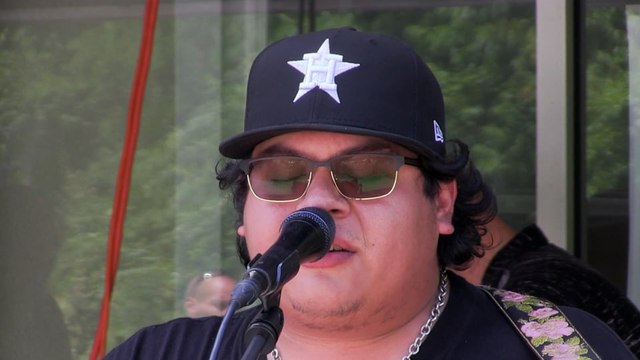 Giovannie And The Hired Guns - Bad Habits LIVE at WDHA