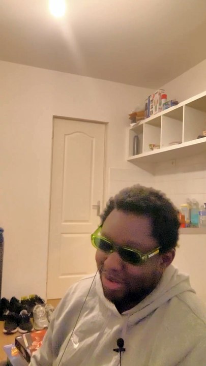 Unboxing Surprise 18