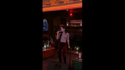 Mecca Martini Performing Blackstreet's 'No Diggity'