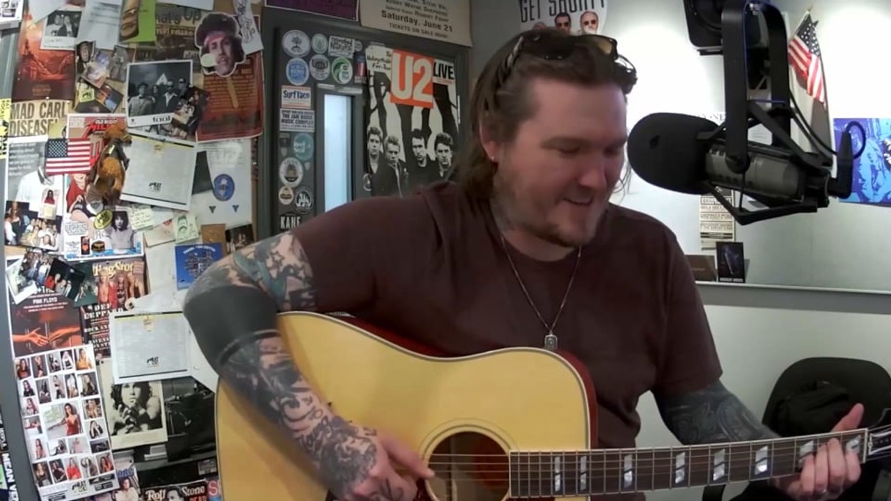 Brian Fallon (Gaslight Anthem) Performing "National Anthem" On WRAT