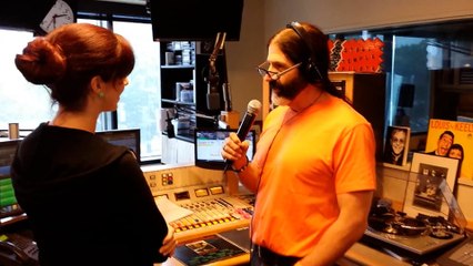 Pierre Teaches Sara How to Play a Vinyl Record (2014)