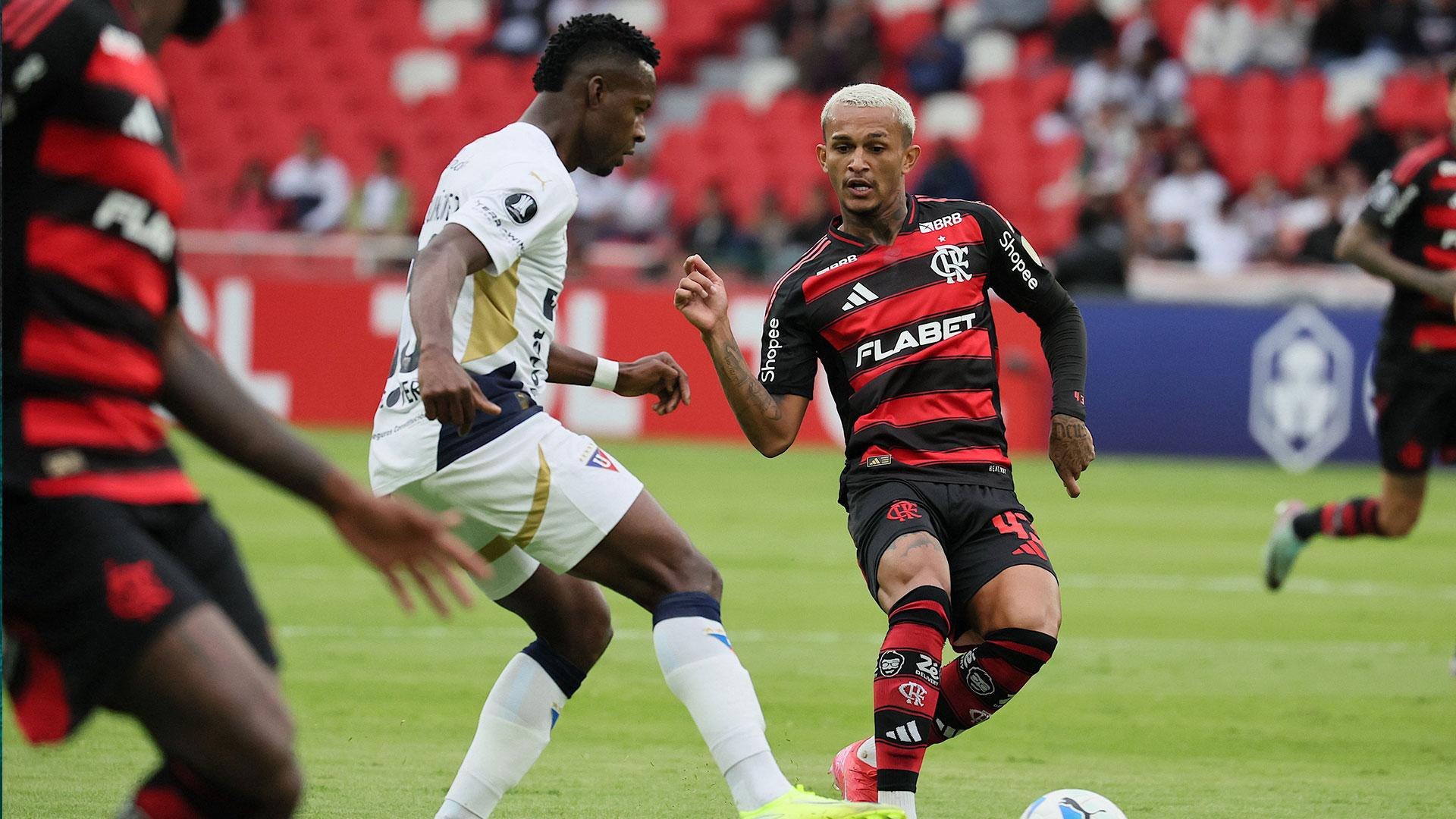 LDU Quito and Flamengo share points in the 2025 Copa Libertadores ...