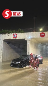 Flash floods hit several areas in Selangor after early morning downpour