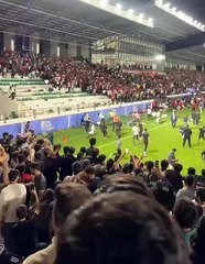 أحداث شغب تلغي مباراة زاخو ونوروز بمشاركة لاعبين أردنيين