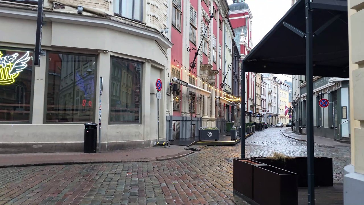 Samsung Galaxy S25 Ultra test video 8k walk