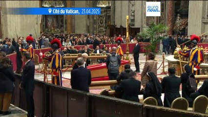 Vatican : plus de 50 000 personnes se sont déjà recueillies devant la dépouille du pape François