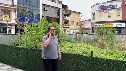 Depreme hamamda yakalanan vatandaş soluğu yarı çıplak sokakta aldı!