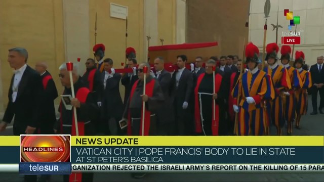 Vatican City | Procession of cardinals accompany Pope Francis’ body