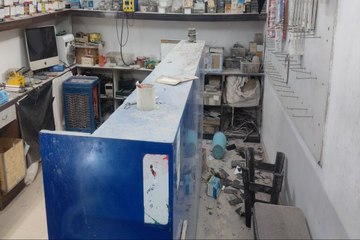 नीमराणा में दिनदहाड़े दुकानदार के साथ बदमाशो ने मारपीट कर दुकान में की तोड़फोड़
