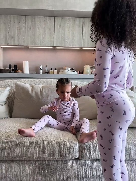 Kylie Jenner com os filhos