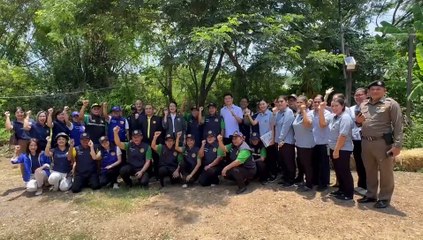 "ธีรรัตน์" นำองค์การตลาดและจ.ปทุมธานี Kick off แบ่งปันความสุขสู่ชุมชน-04