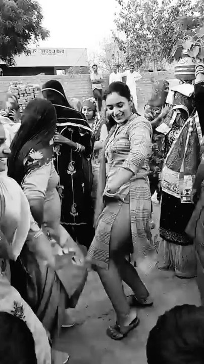Desi girls cute dance
