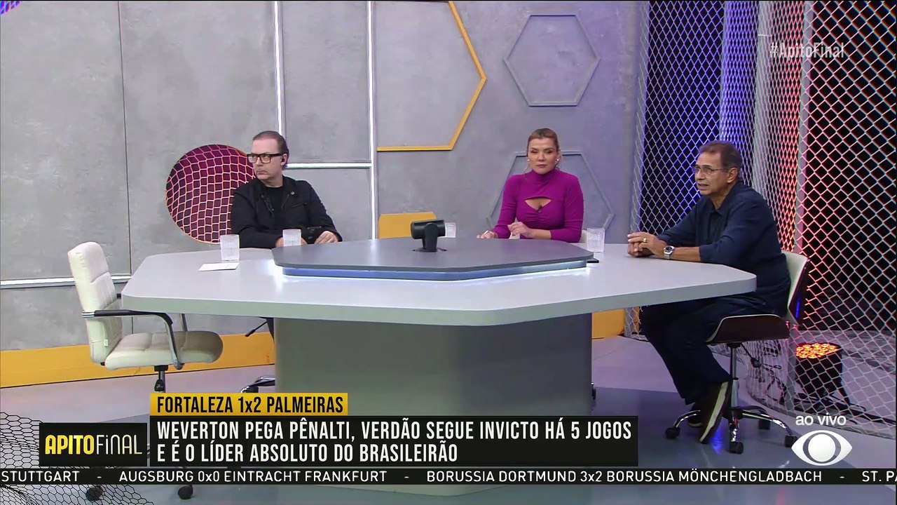 Lance marcado em Fluminense e Vitória foi pênalti? Comentaristas opinam