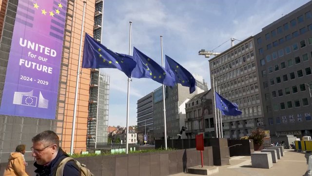 União Europeia aplica multas pesadas à Meta e Apple