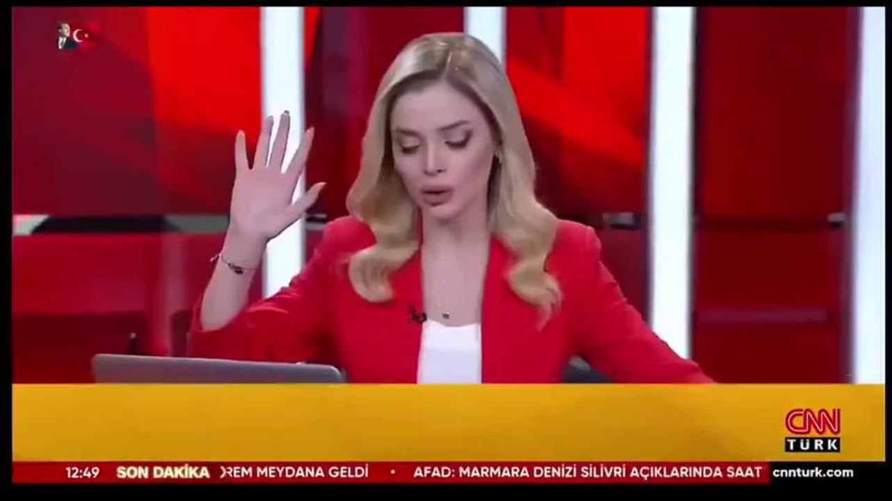 Terremoto a Istanbul, la paura della conduttrice di Cnn Turchia in diretta
