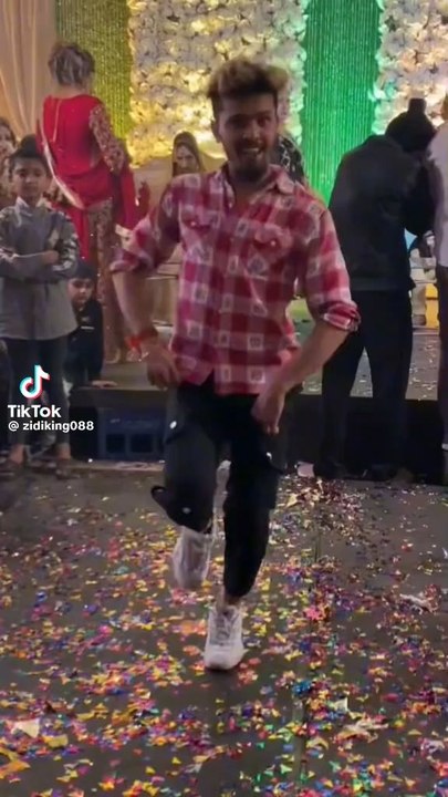 Pakistani dance