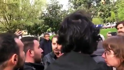 Gezi fobisi depremde de sürüyor: Yurttaşların çadırına polis müdahale etti