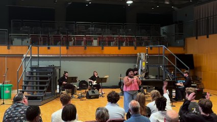 Reprise de Creep par Erin Morton