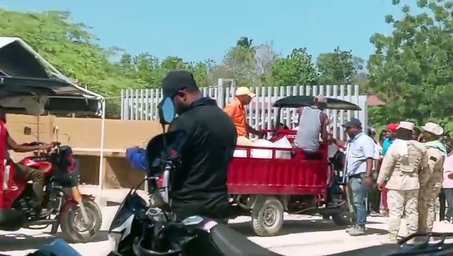 Más de 200 soldados refuerzan control migratorio en Pedernales