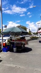 Así está el ambiente en las inmediaciones de la UASD tras protesta de buhoneros