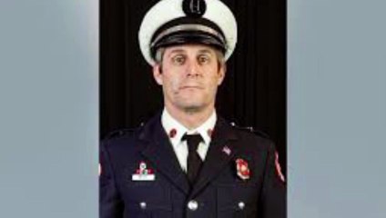 Chicago firefighter killed in battling fire on Chicago’s West Side