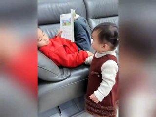 The little sister got into a fight with her sister