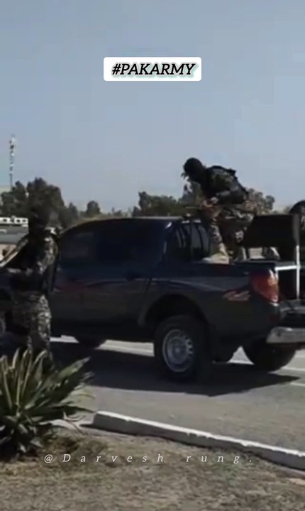 Elite force SSG. Pakistan Army SSG Commandos On The Move #SSG