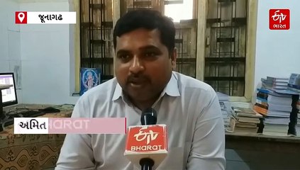 100 વર્ષ જૂના સુવર્ણ શબ્દો: જૂનાગઢની લાઇબ્રેરીમાં સાચવાયેલી છે સોનાથી લખાયેલી કહાનીઓ