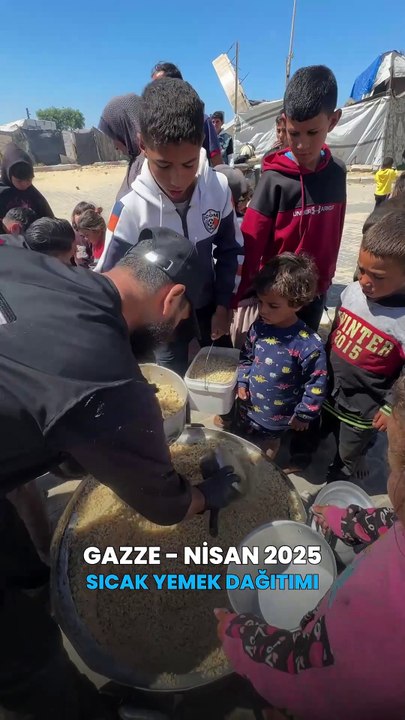 Gazze Sıcak Yemek Dağıtımı | Vuslat Derneği 2025