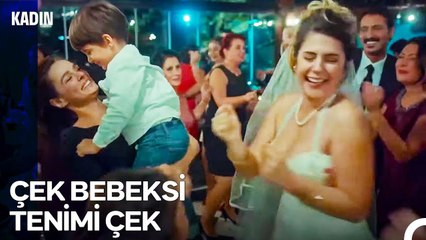 Bugün Bizim Düğünümüz Var - Kadın