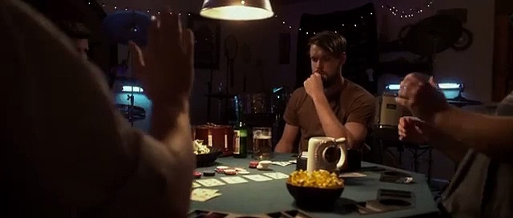 4TH Man Out - 2015