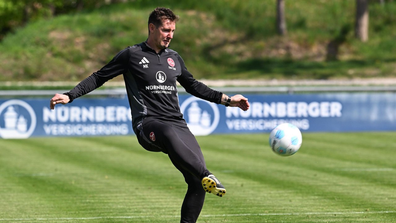 Wie motiviert Klose sein Team? 'Wir wollen einstellig bleiben'