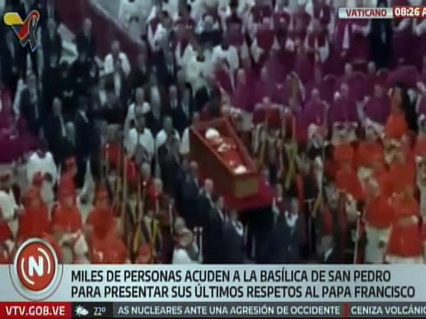 Vaticano | Miles de fieles rinden homenaje al papa Francisco en la Basílica de San Pedro