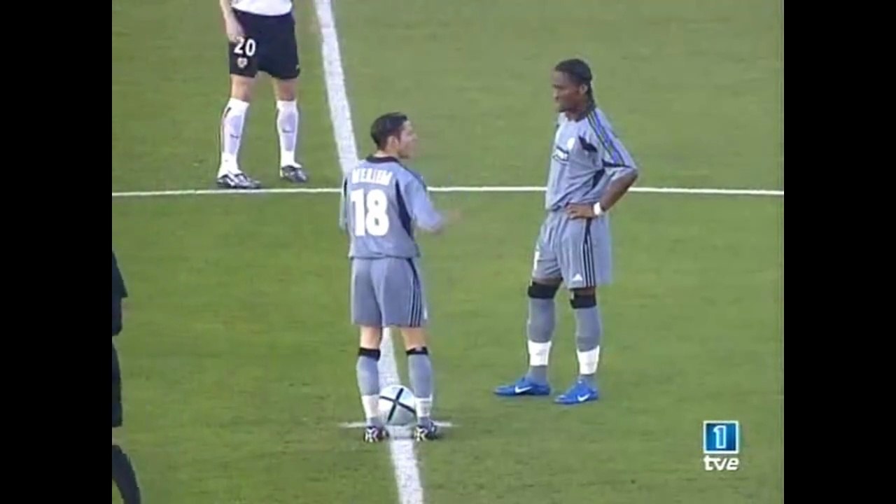 Didier Drogba vs Valencia - 2004 UEFA Cup Final