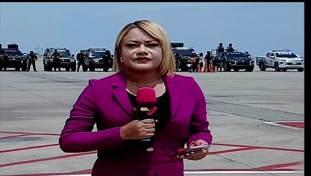 Arriban a Venezuela 316 migrantes repatriados en un vuelo proveniente de México