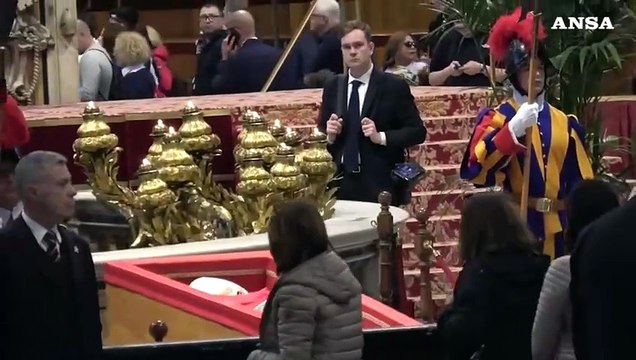 Papa Francesco, Arianna Meloni e Mollicone a San Pietro
