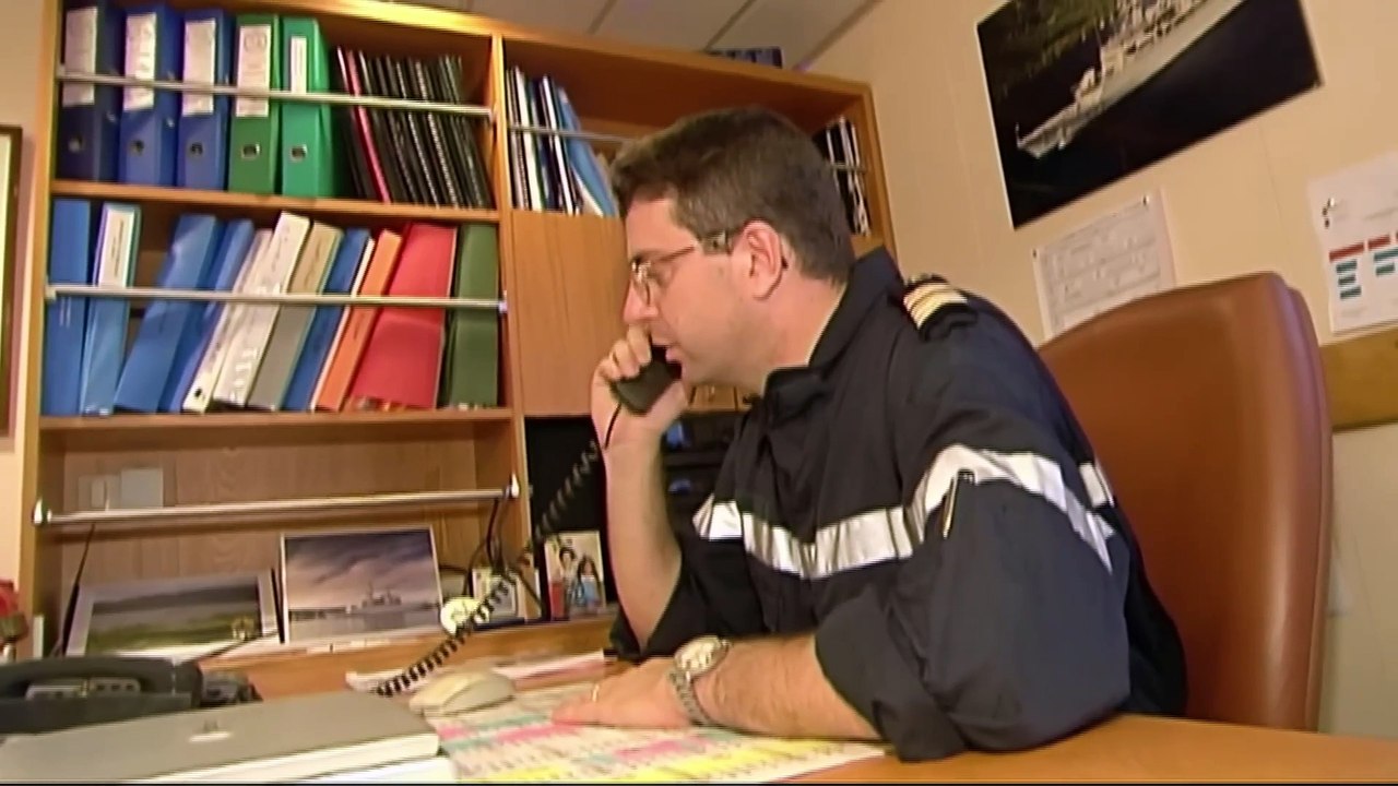 Clipperton  lîle oubliée du Pacifique - Documentaire voyage - AMP