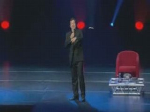 Laurent Gerra imite Le Pen