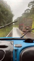 Vídeo mostra ultrapassagem que quase terminou em tragédia no Paraná