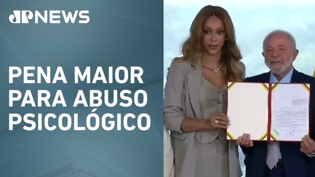 Lula sanciona três leis de combate à violência contra mulheres