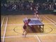 Le chinois a des habiletés au ping-pong indéniables